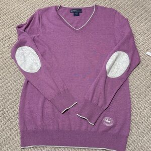 Essex Classic V- Neck Sweater
